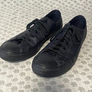 CHUCK TAYLOR OX LEATHER SNEAKERS